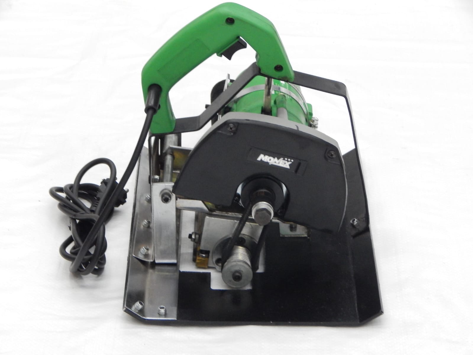 Professional Carpet Flat Trimmer Machine for Rug Tufting | Electric Carpet Shearing & Surface Leveling Machine for Rug Finishing, Carpet Grooming & Tufting Art