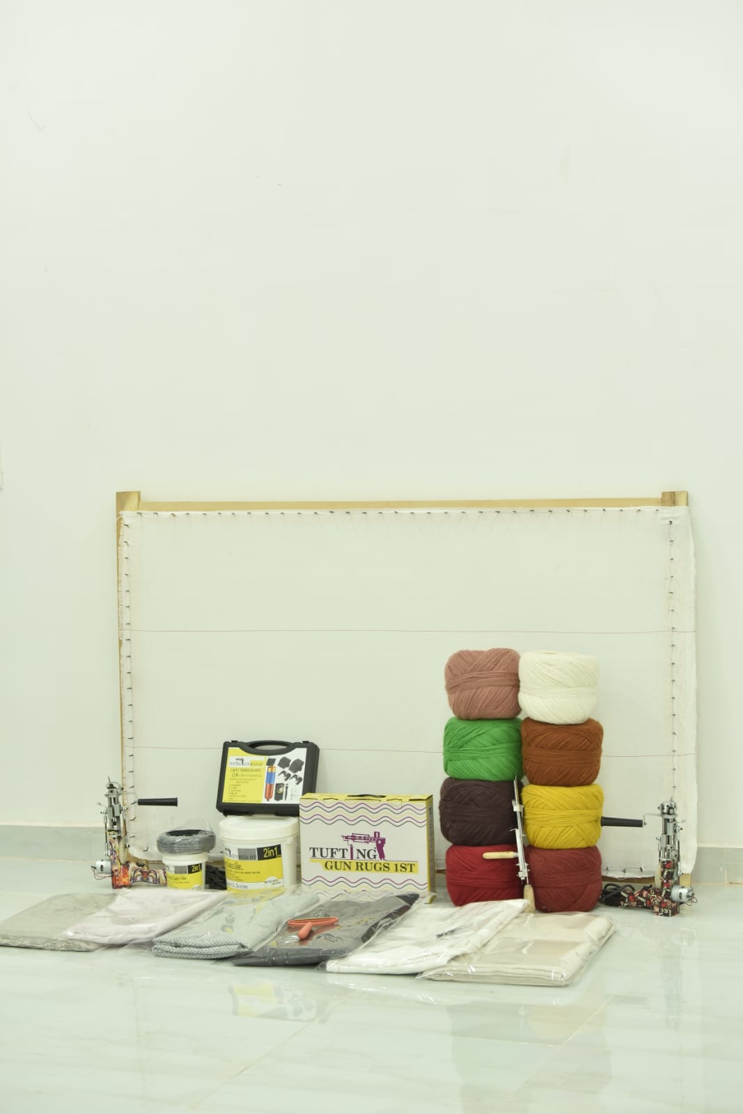 Complete Tufting Gun Rug Making Combo Kit – 1 Tufting Gun, Yarn, Canvas, Carpet Adhesive & Accessories for DIY Rug Projects